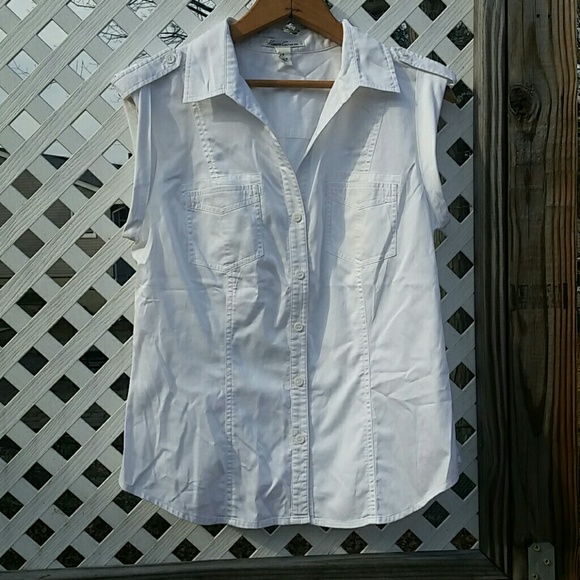 Kenneth Cole Button Down Tank - Picture 1 of 4